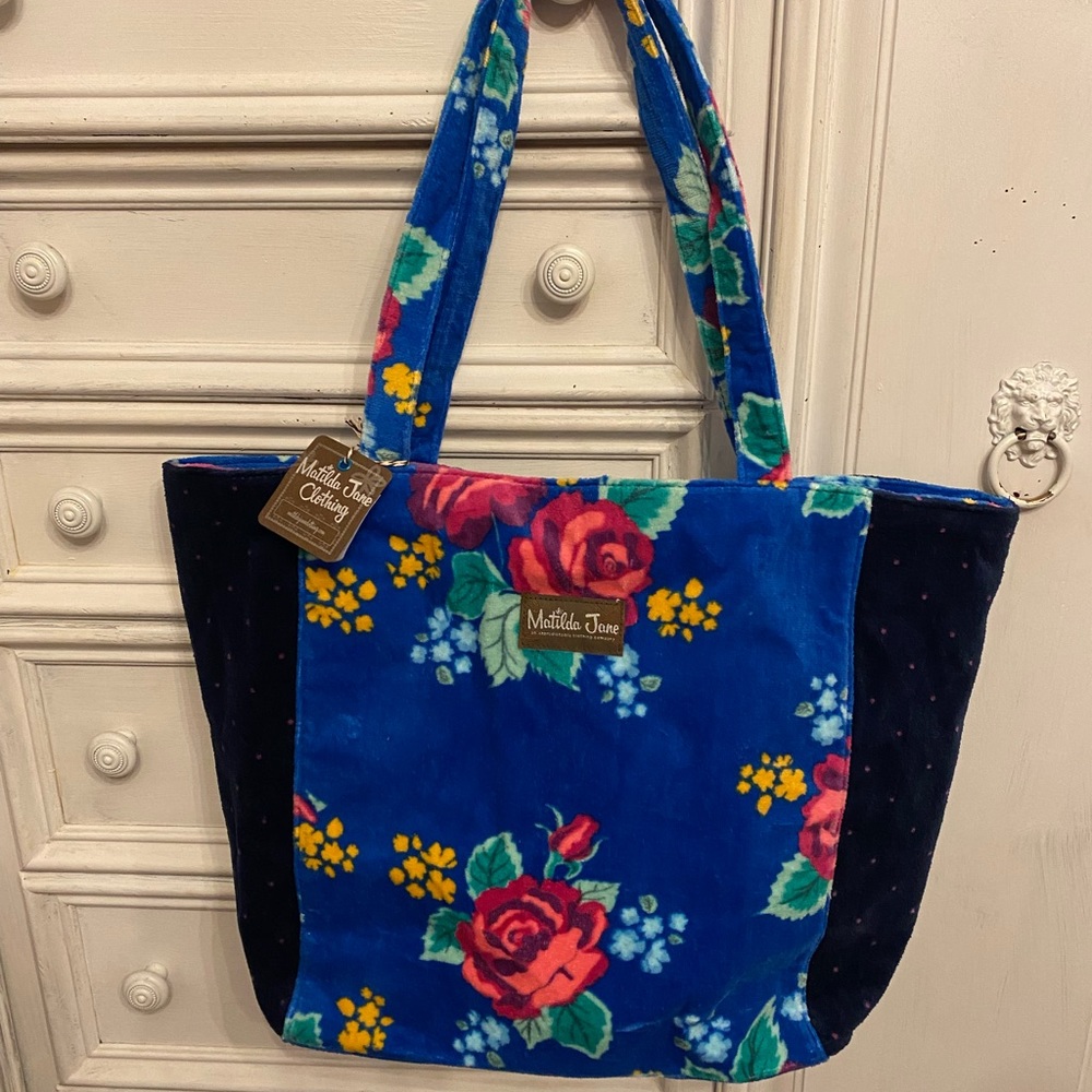 Matilda Jane Terri-cloth beach bag navy floral NWT